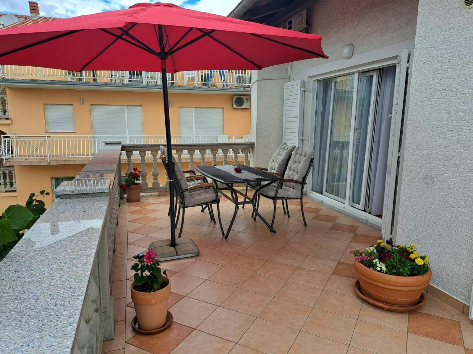 Apartment Nina Нови-Винодолски Экстерьер фото